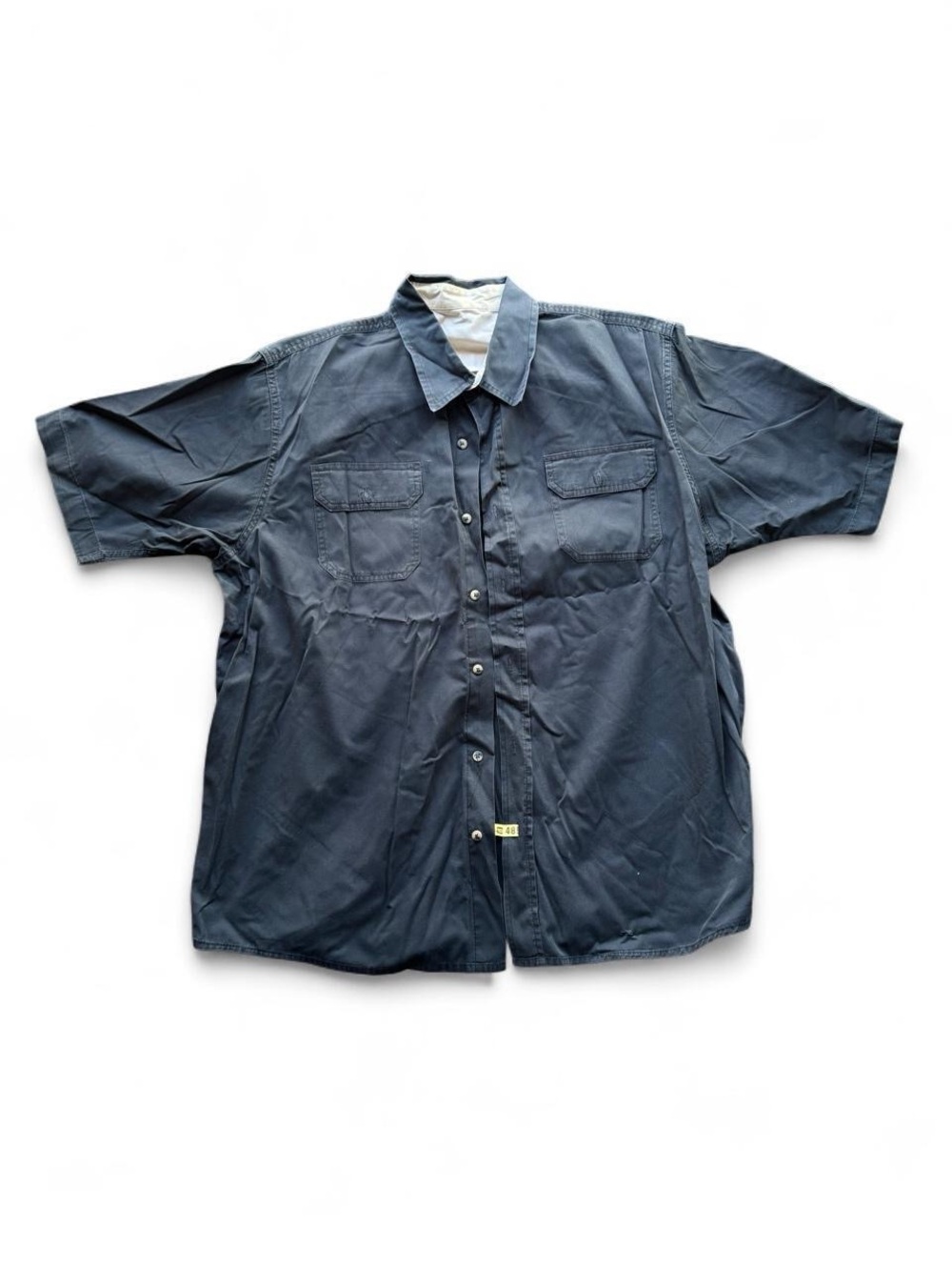 ✨Black button-up shirt with a relaxed fit✨